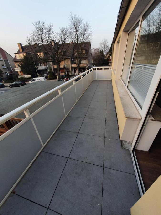 Ferienwohnung Schlossstrasse Эссен Экстерьер фото